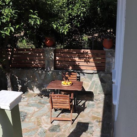 Appartement Nerajoula House à Parga Extérieur photo