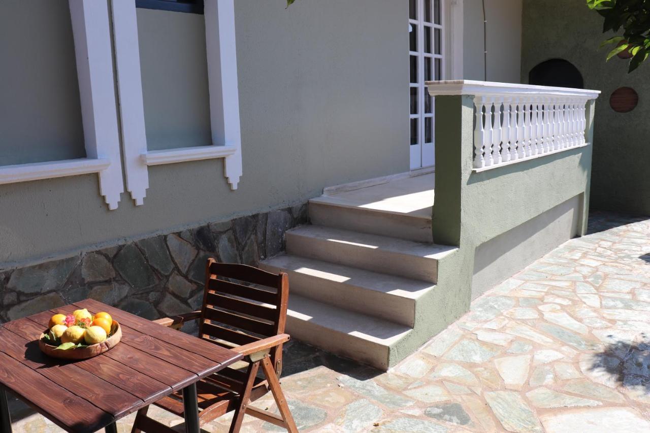 Appartement Nerajoula House à Parga Extérieur photo